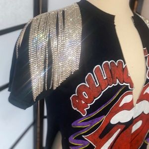 Rolling stone graphic top